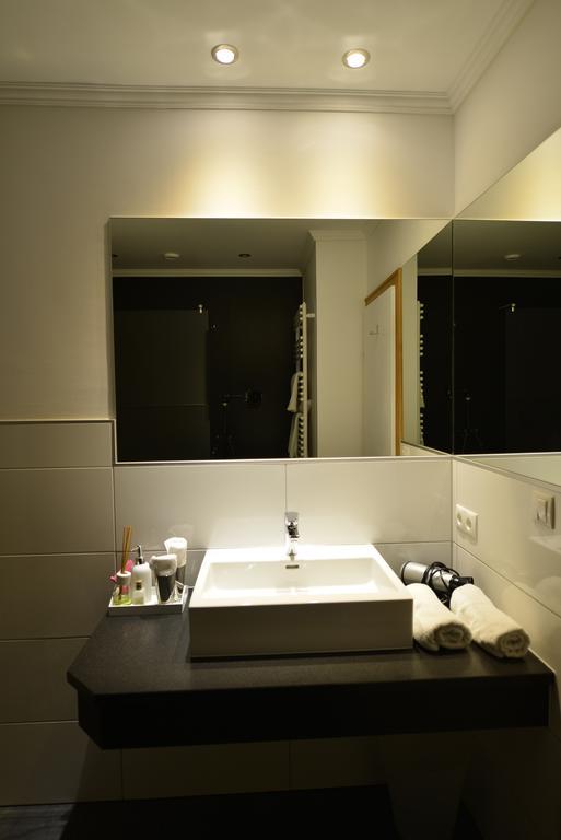 ホテル Haus Tirolerland オエッツ 部屋 写真